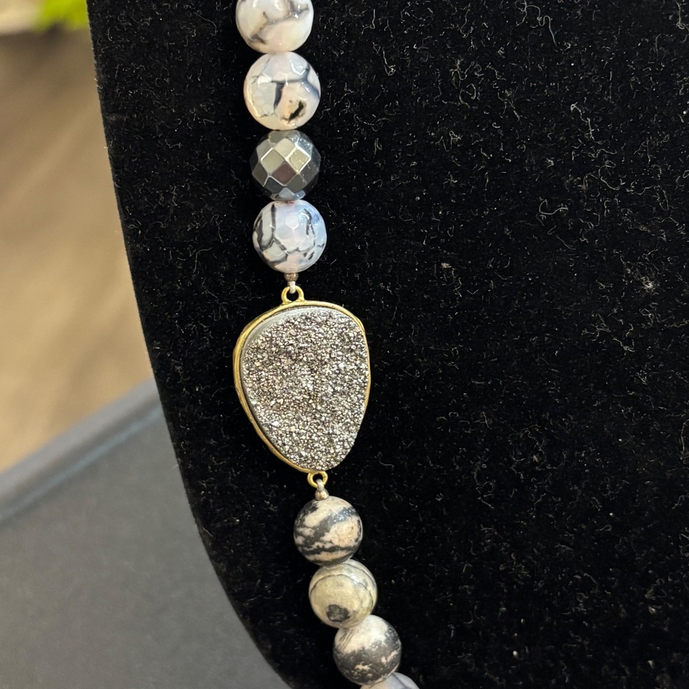 Silpada "Ode to Gold" 925 Natural Agate Hematite Druzy Beaded Necklace 32" - Picture 4 of 10
